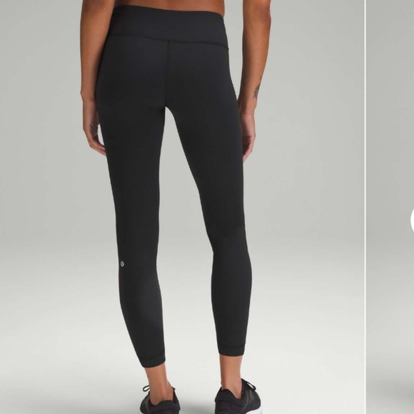 Lululemon Wunder Train Low-Rise Tight 25" Black Size 8 - Picture 2 of 10